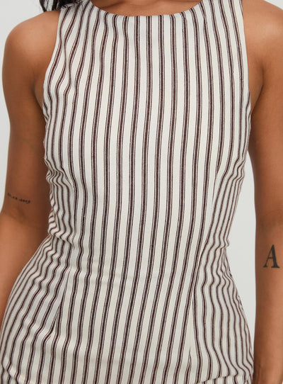 LIEKE™ | Bruine gestreepte jurk